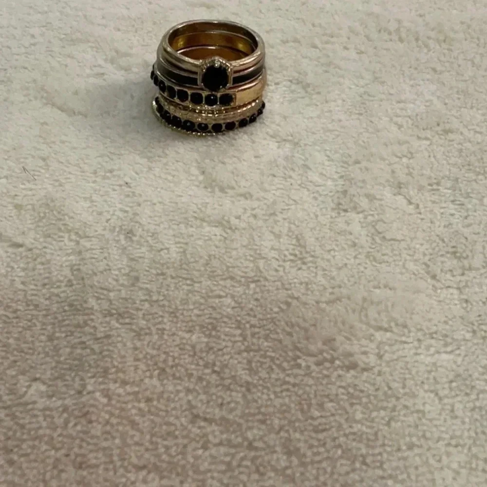 RINGS